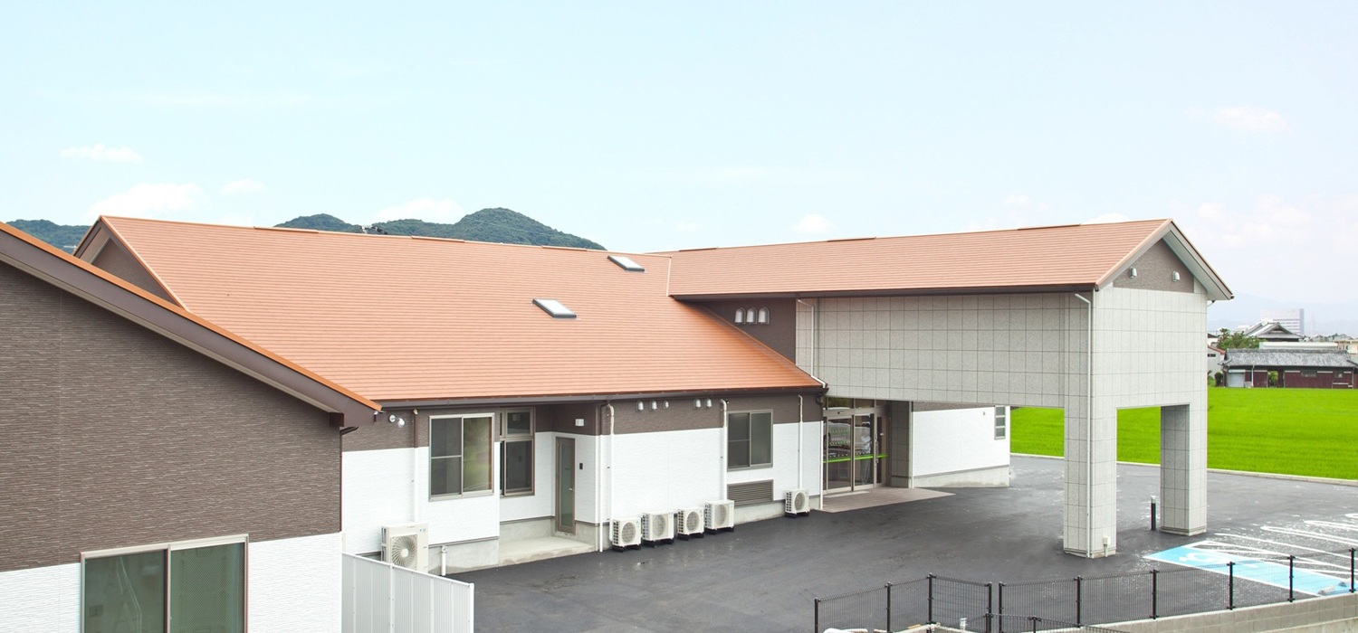 認知症・パーキンソン病に対応したリハビリ可能な高齢者住宅の外観